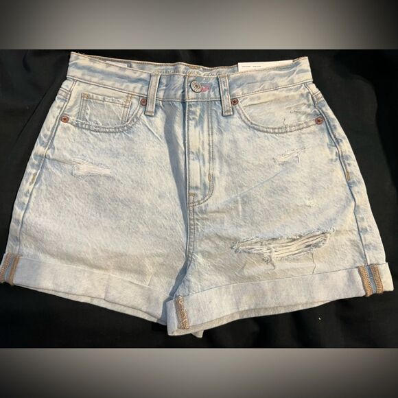 AMERICAN EAGLE DISTRESSED MOM SHORTS SIZE 0- NWT - Picture 4 of 9